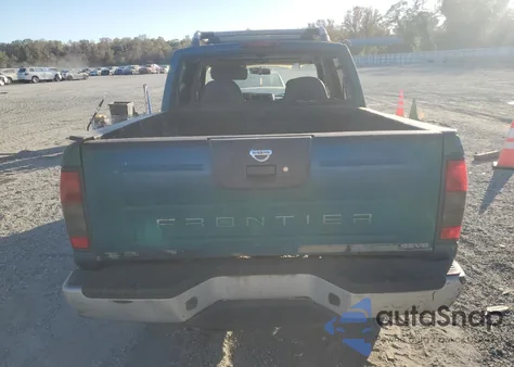 2001 Nissan Frontier Crew Cab Xe z USA, uszkodzony, nr VIN 1N6ED27T41C373903